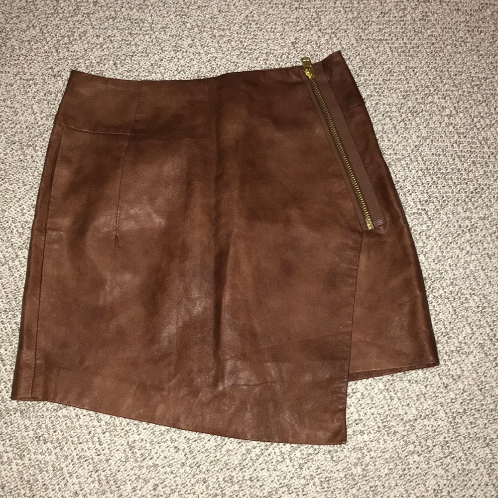 H&M Asymmetrical faux leather skirt